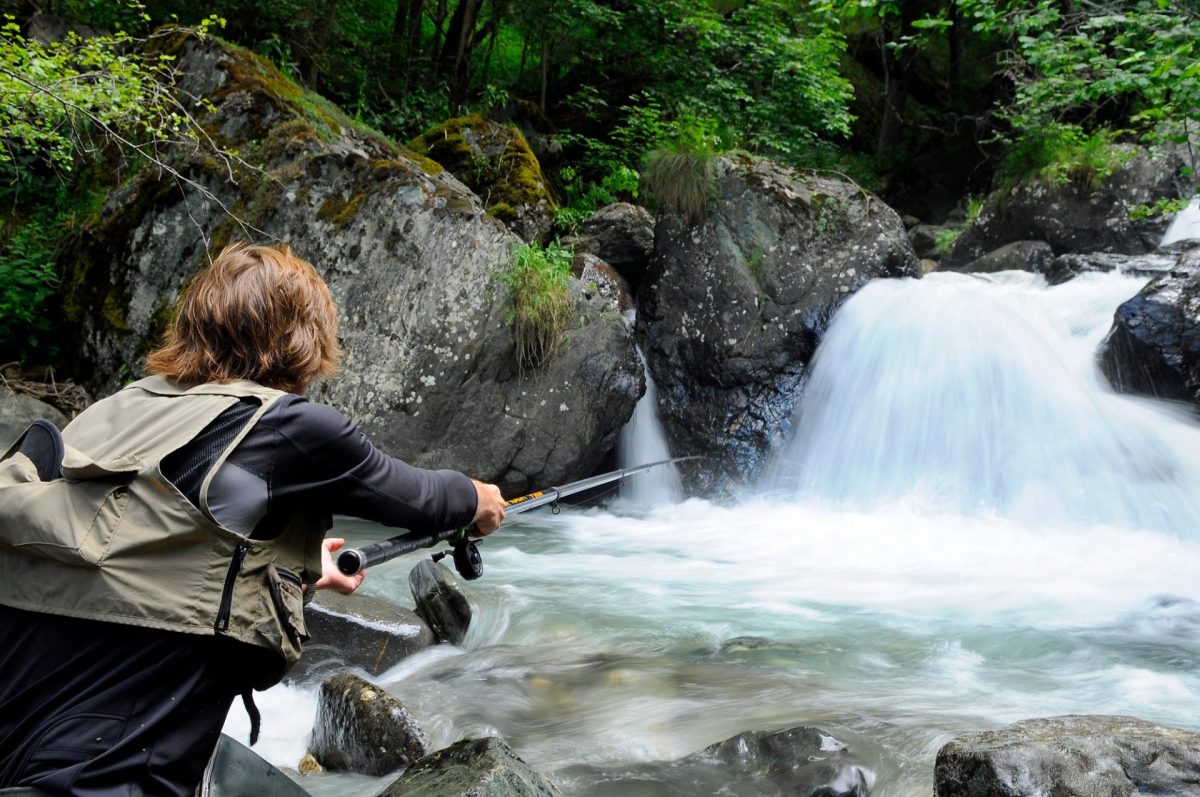 Pêche sportive en rivière
