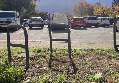 Bicycle racks – Parking Vénéon