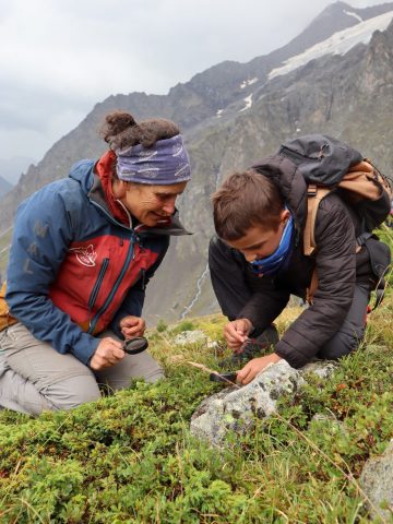 Anne Zanolin – hiking, safety and mountain science_La Grave