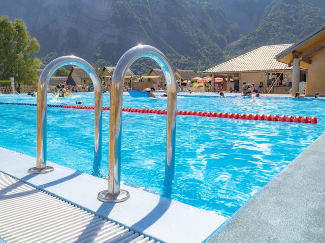 Swimming-pool_Le Bourg-d’Oisans